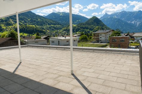 Exklusive 3-Zimmer-Penthousewohnung mit wunderschöner Dachterrasse zu vermieten - Dachterrasse (4) (18736)